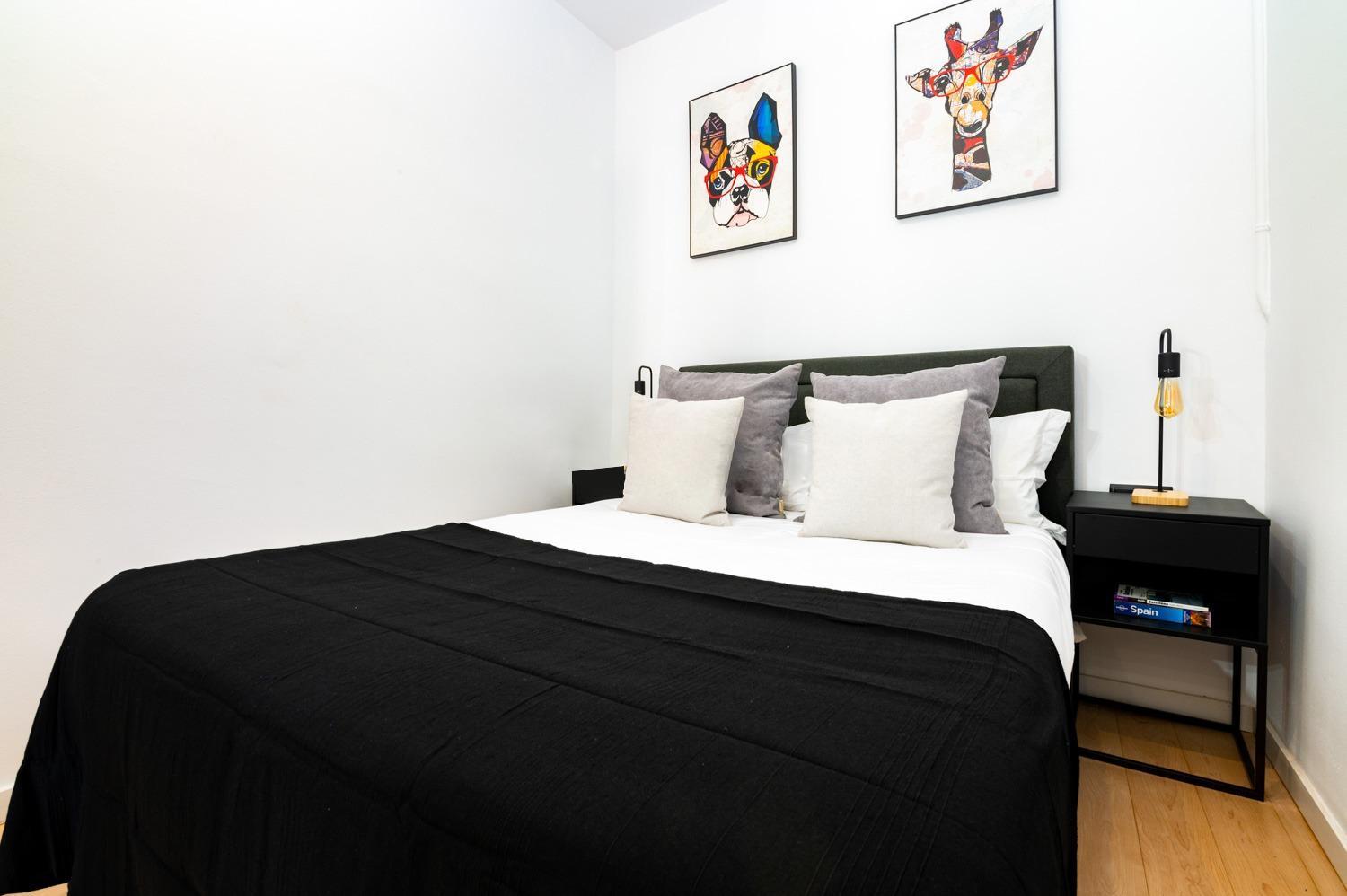 R&B Mila Apartment บาร์เซโลนา ภายนอก รูปภาพ